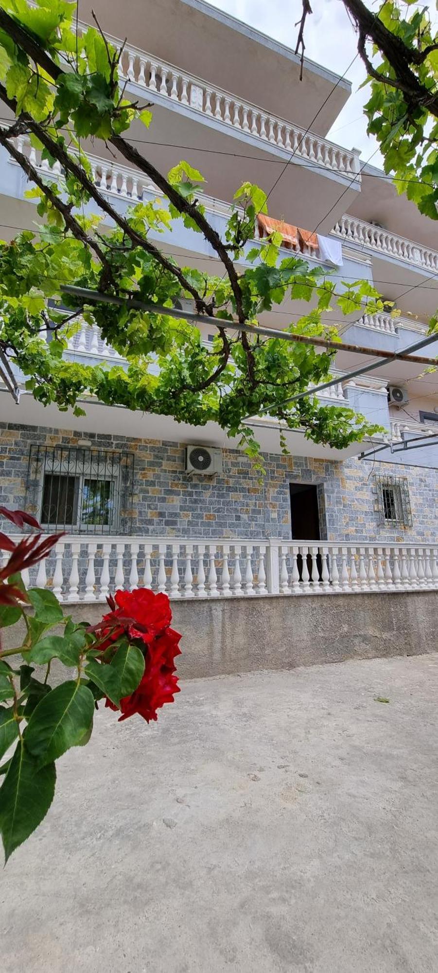 Stunning Sea View Apartments Sarande Exterior photo